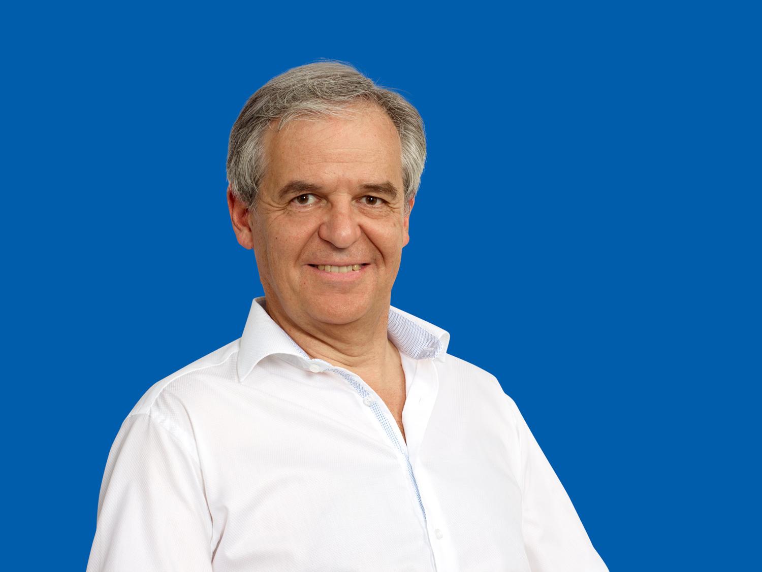 Profile picture for user Manfred Rösch